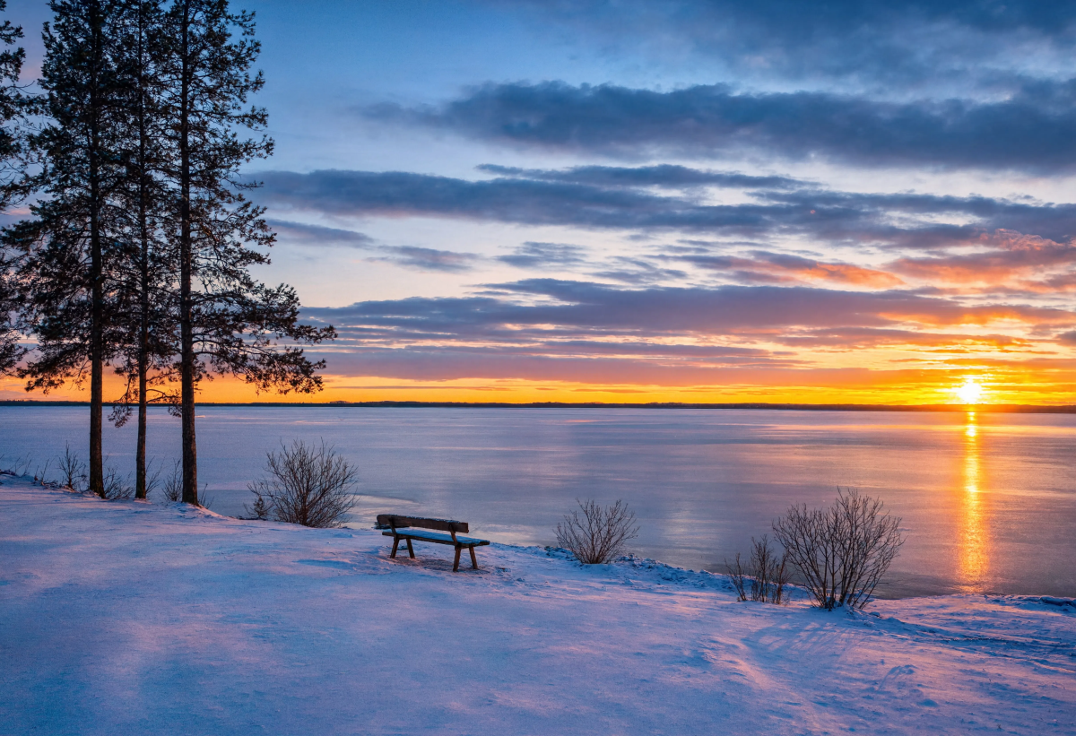 Lake Horizon Winter