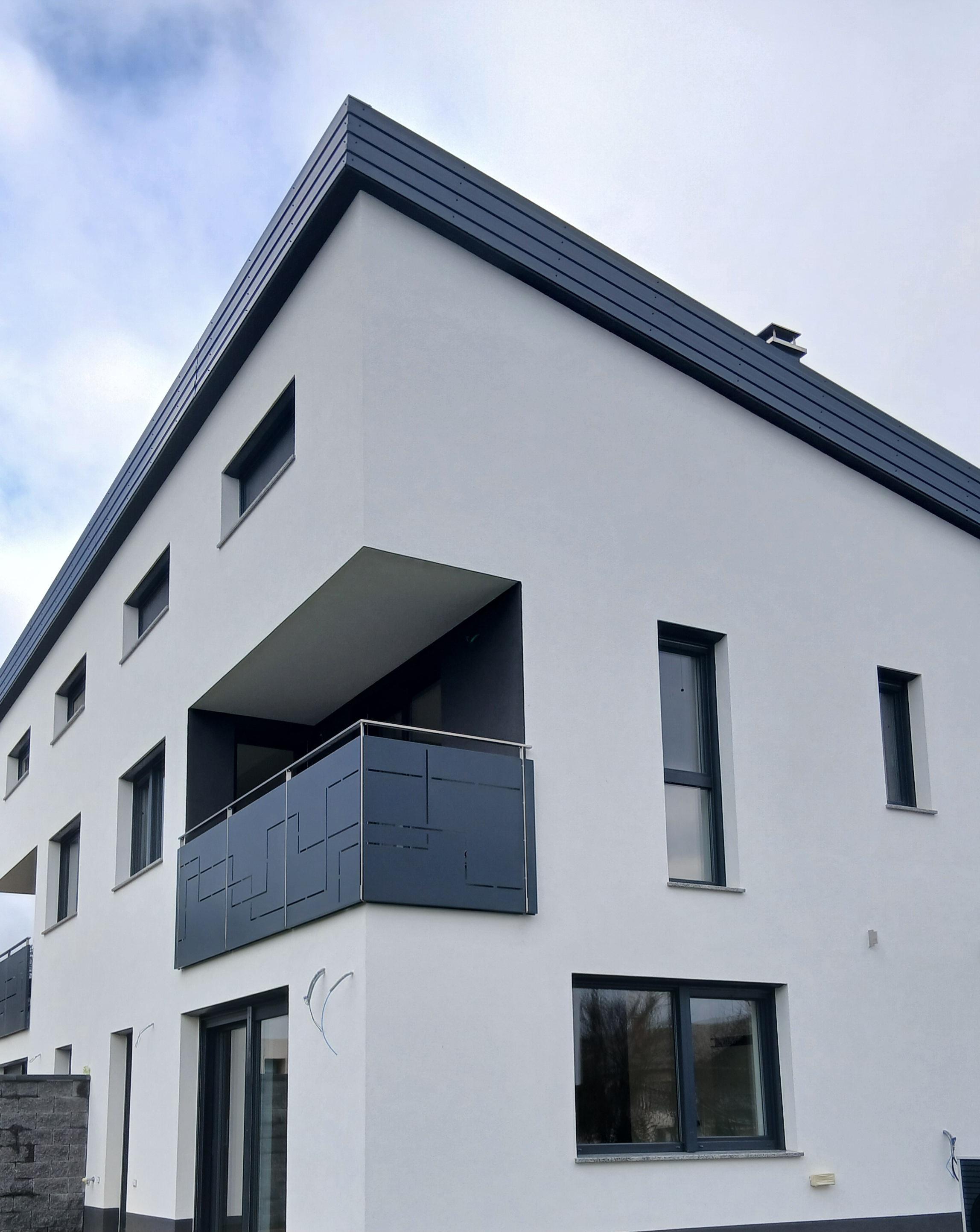 Modern house building